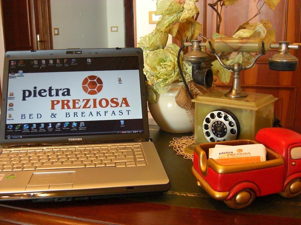 Pietra Preziosa Bed & Breakfast Pietra Ligure Exterior foto